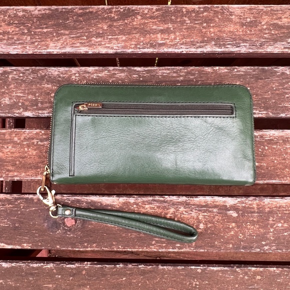 Fossil Green Print Bowler Bag with Matching Zip Around Clutch Wallet Set - Picture 11 of 11